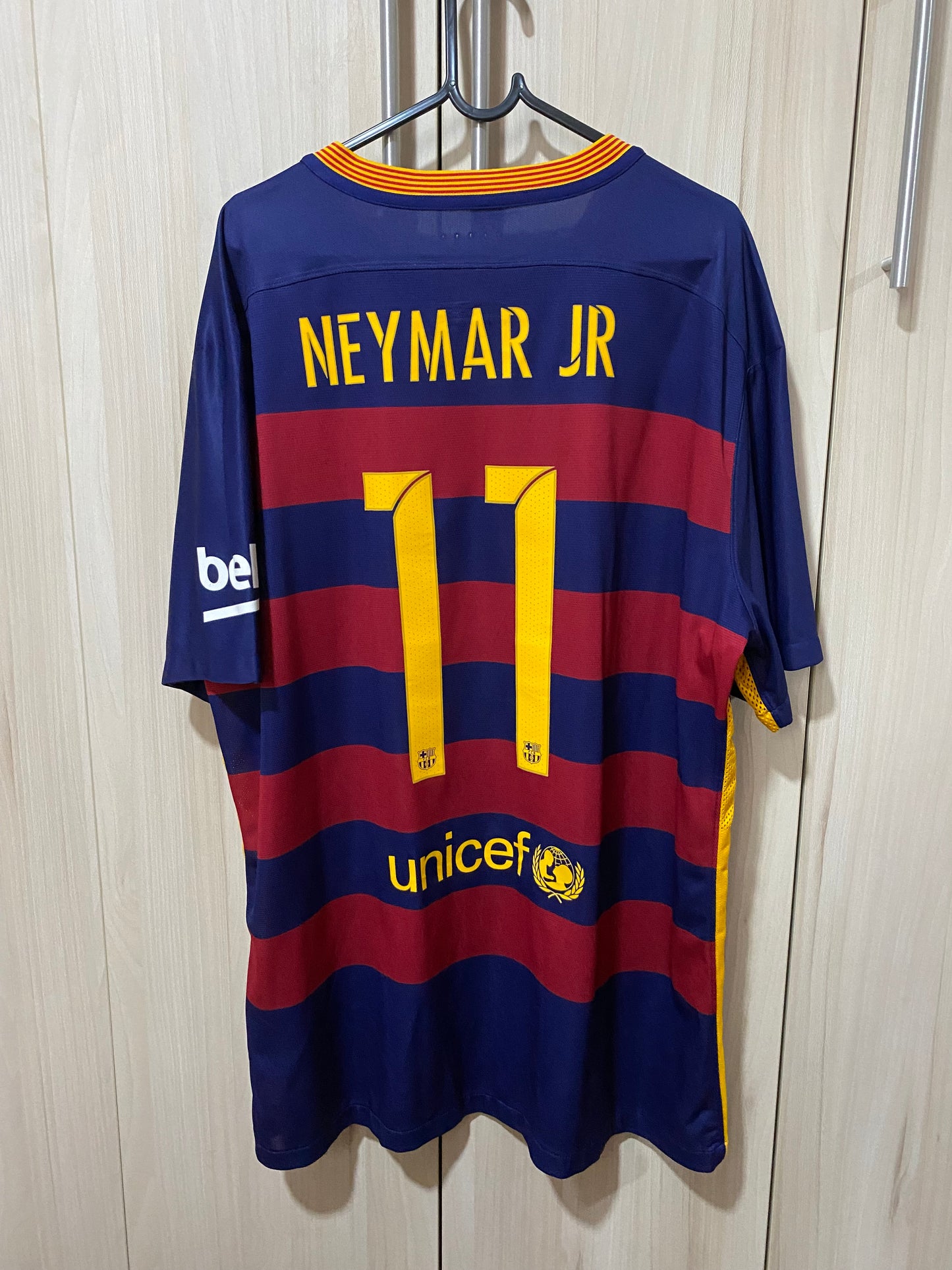 Barcelona Home 2015-2016 Neymar Shirt - Player Model