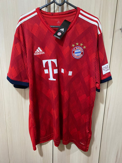 Bayern Munich Home Shirt 2018/2019 – Customised with Kimmich