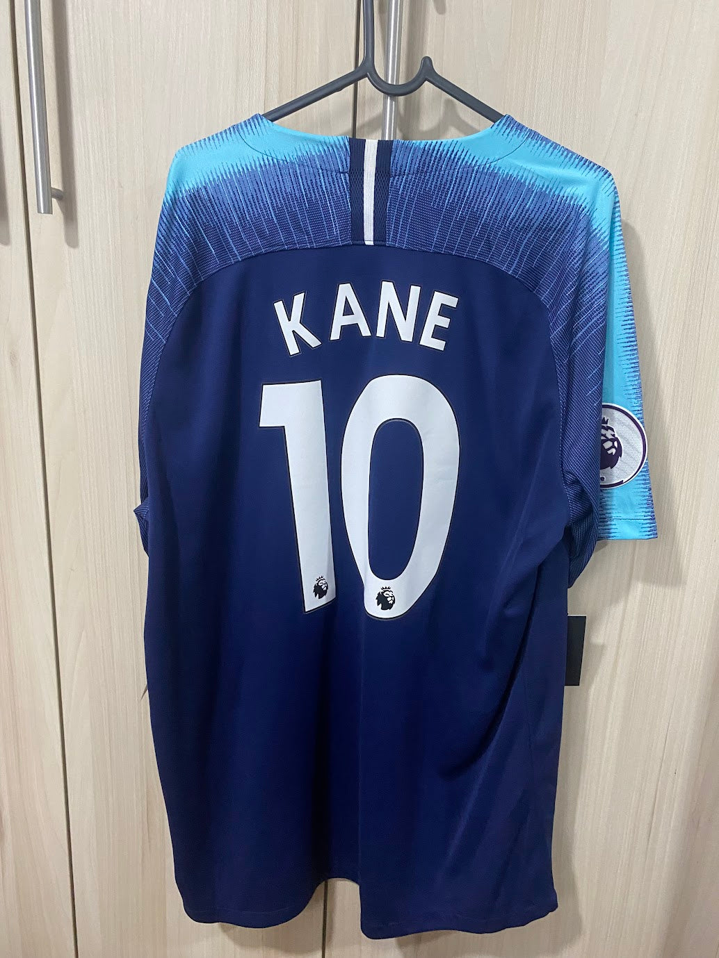 Tottenham Hotspur Away Shirt 2020 - Size XL (60x78 cm)