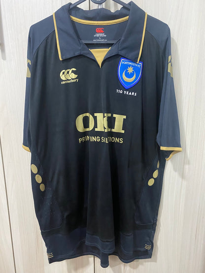 Portsmouth Away Shirt 110 Years - Size L (55x75 cm)