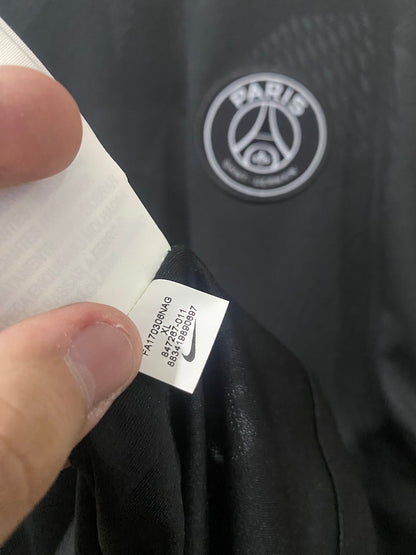 PSG Third Shirt 2018 (Size XL - 58x78 cm)