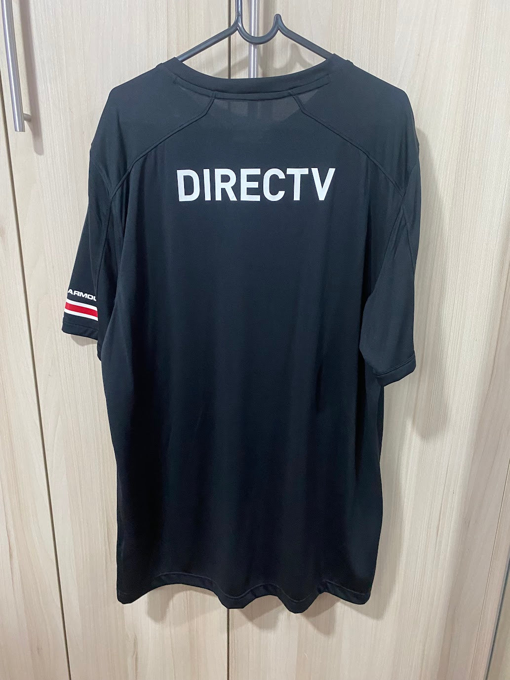 Colo-Colo Away Shirt 2019 (Size XL - 58x78 cm)