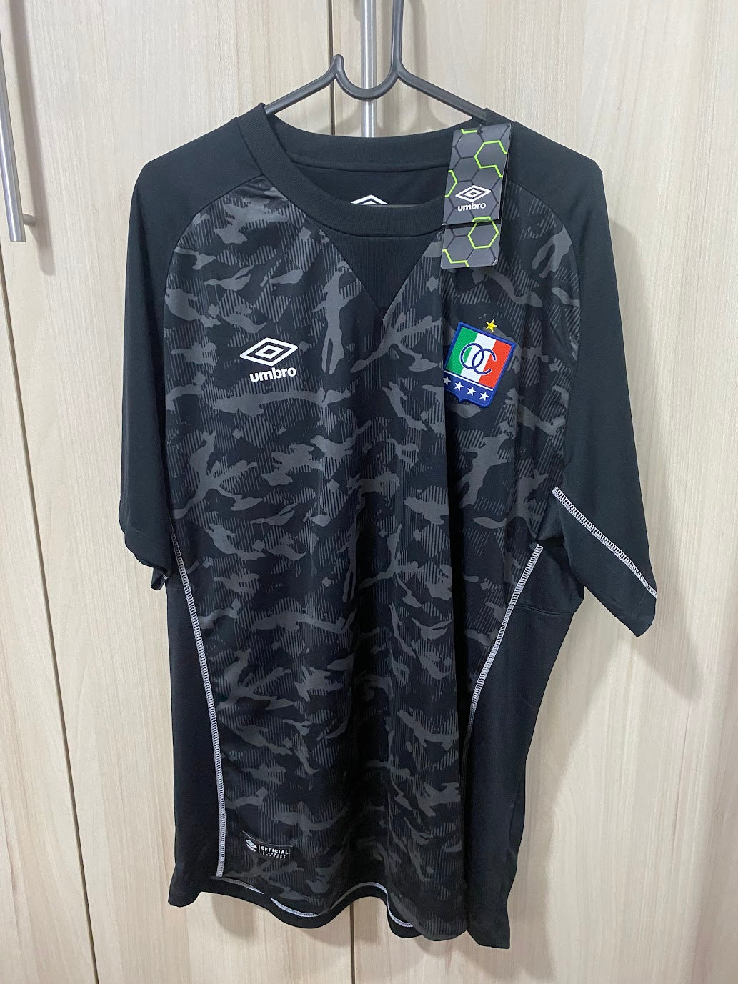 Once Caldas Away Shirt 2014 (Size XL - 57x77 cm)