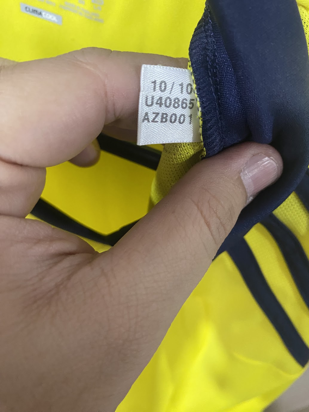 Brøndby Home Shirt 2010 (Size XL - 58x80 cm)