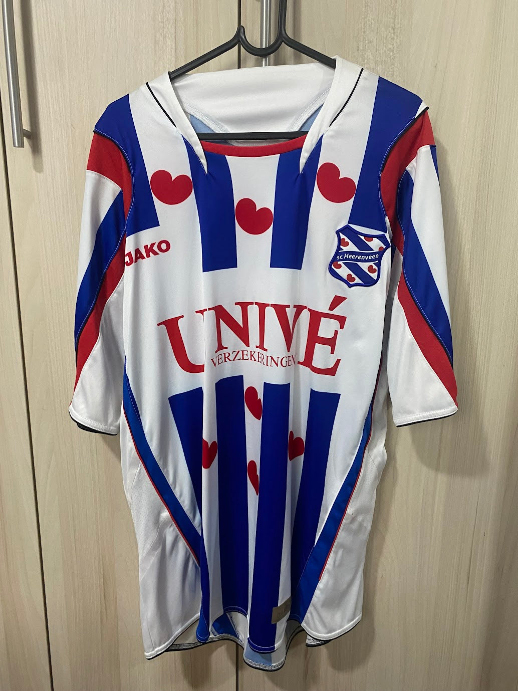 Heerenveen Home Shirt 2009 (Size XL - 55x76 cm)