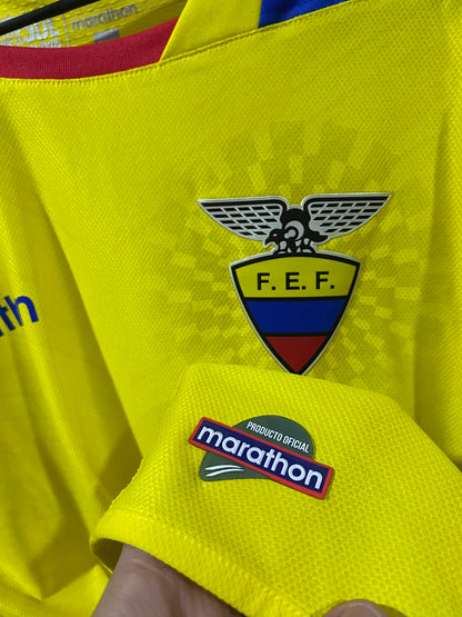 Ecuador Home Shirt 2014 - Size 2XL (58x78 cm)