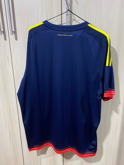 Colombia Away Shirt 2014 - Size XL (58x78 cm)