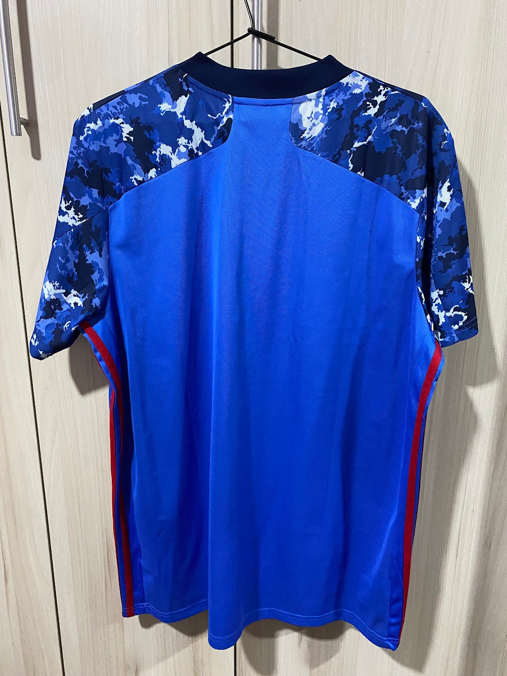 Japan Home Shirt 2020 - Size XL (61x78 cm)