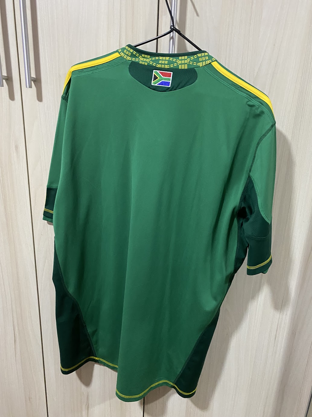 South Africa Away Shirt 2010 - Size XL (57x78 cm)
