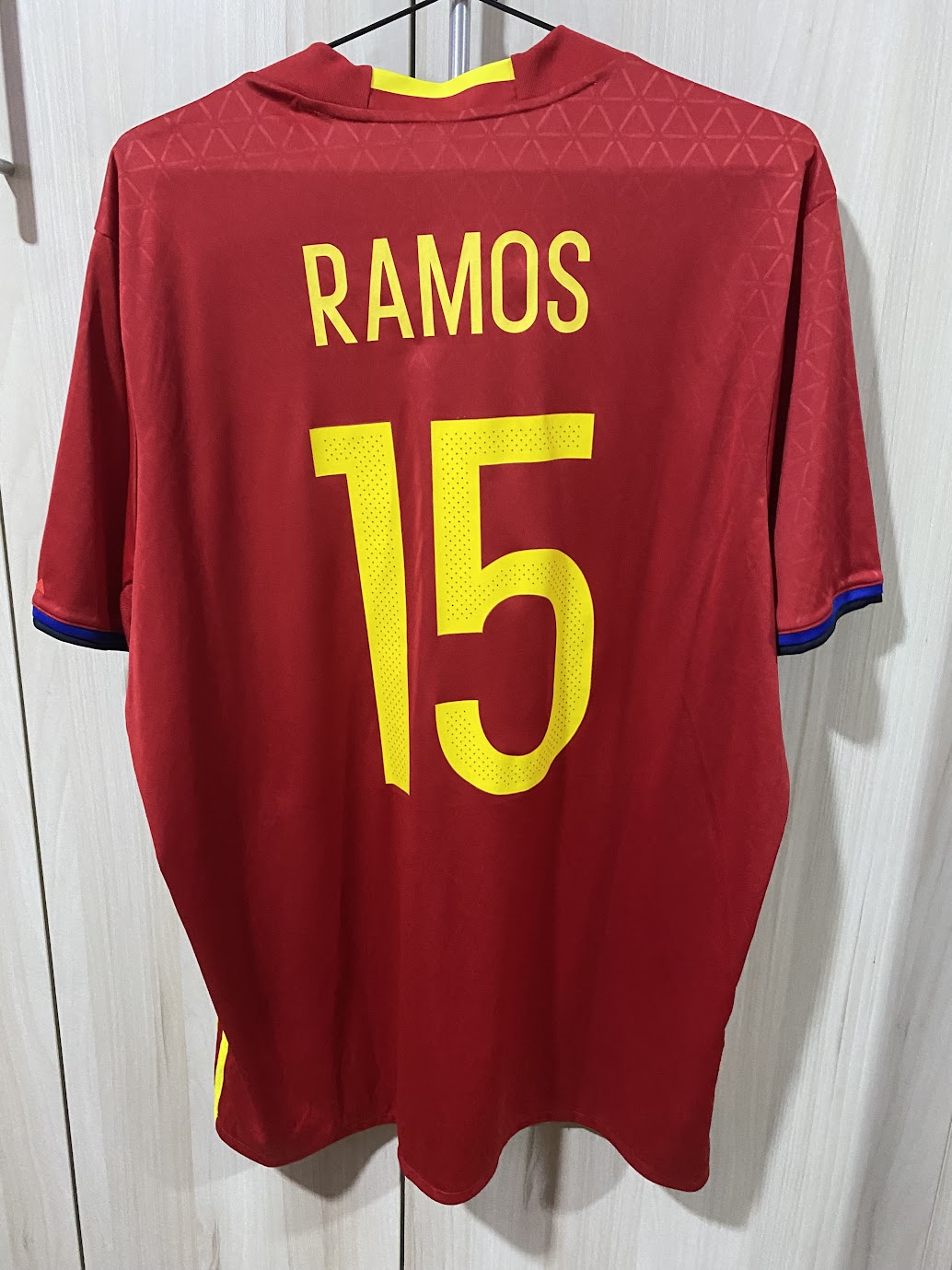 Spain Home Shirt 2016 - Customized Sergio Ramos - Size GG (59x78 cm)