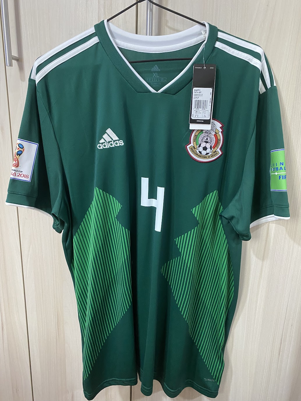 Mexico Home Shirt 2018 - Size XL (59x78 cm)