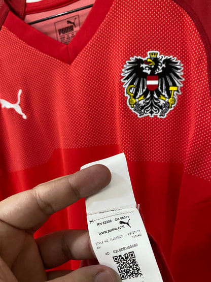 Austria Home Shirt 2016 - Size XL (58x78 cm)