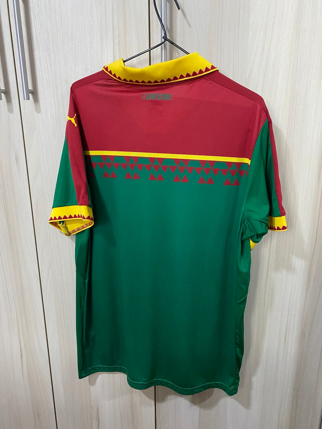 Cameroon Home Shirt 2016 - Size XL (58x78 cm)