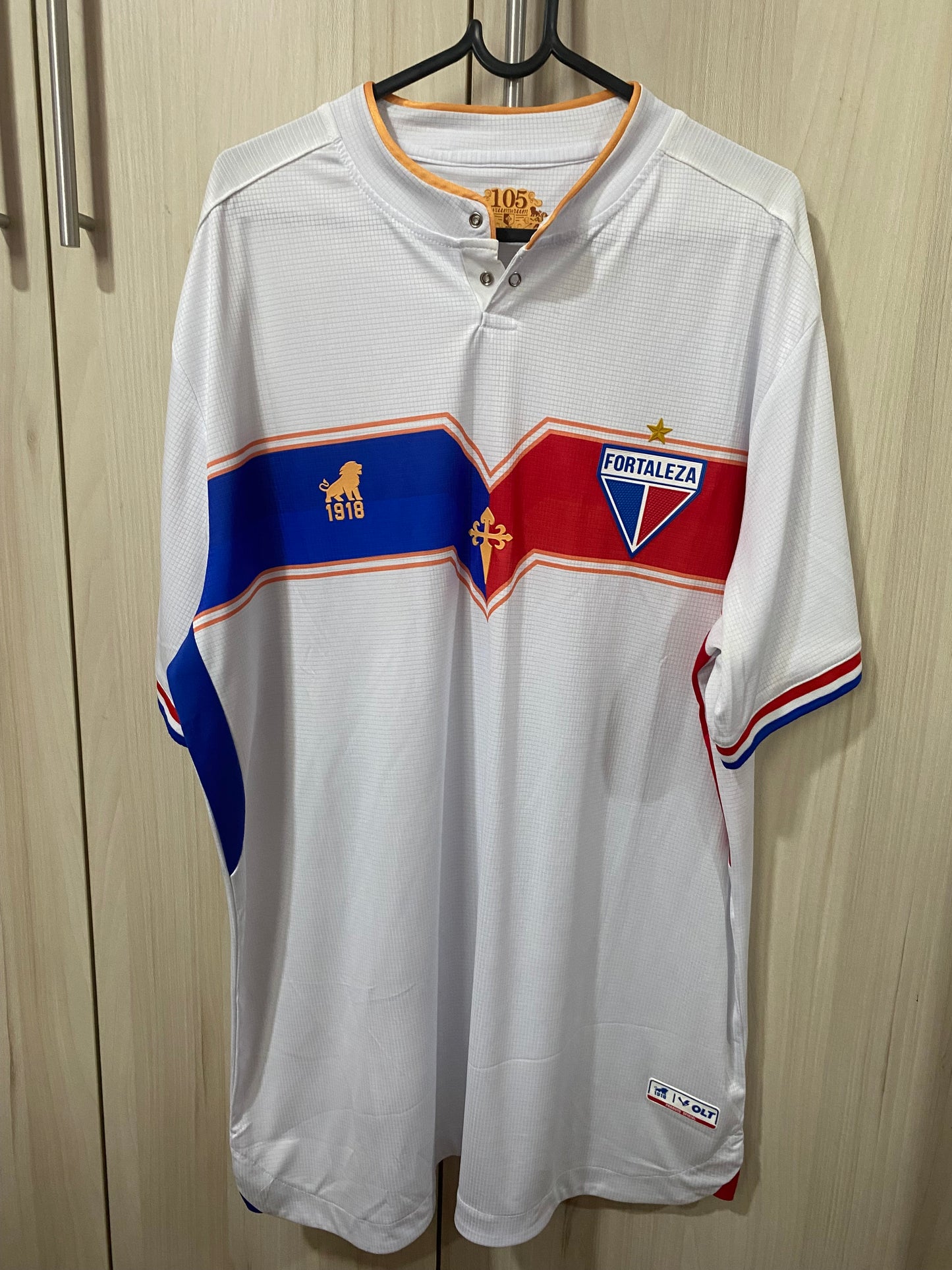 Camisa Oficial Fortaleza EC – 105 Anos "Centenarium" – Leão 1918/Volt Sport