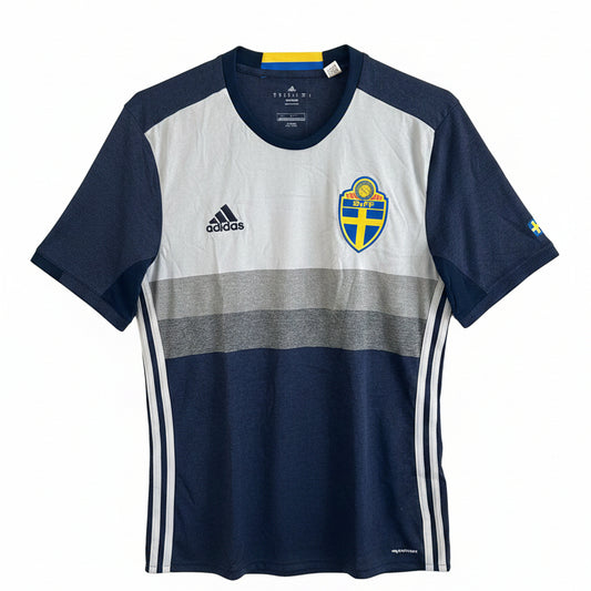 Suécia Reserva · Adidas
