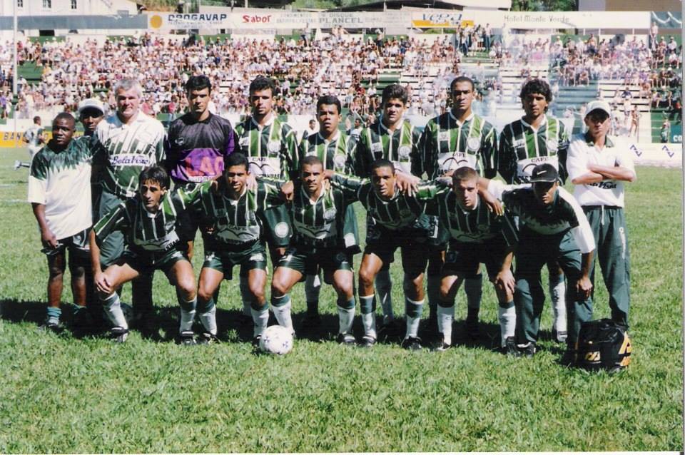 Rara E Linda Camisa Ipiranga De Manhuaçu - Vettor - Anos 90