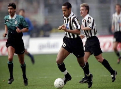 Spectacular Juventus Shirt - Italy - 1998/1999 - Match Worn