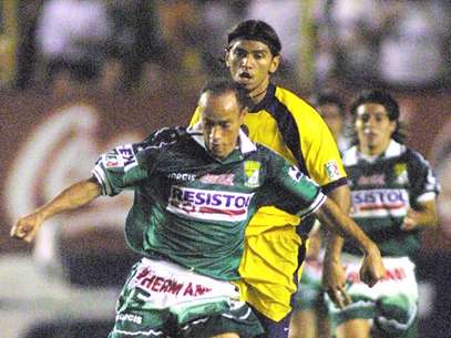 Club León - México · 2000/2002 - Matchworn/Issued · #3 Andrés Silva
