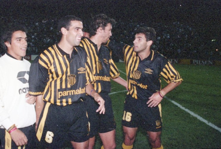 Raridade Absoluta - Peñarol Uruguai - Uruguay - Third - 1996-1997 - Pato Aguilera - de Jogo - de Coleção!