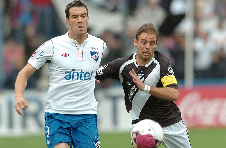 Raridade do Uruguai! Danubio #10 - Usada em Jogo - de Coleção!