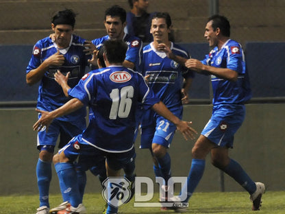 Sol de America - Paraguai - Matchworn · #3 Diego Ciz