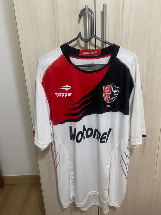 Camisa Newells Topper