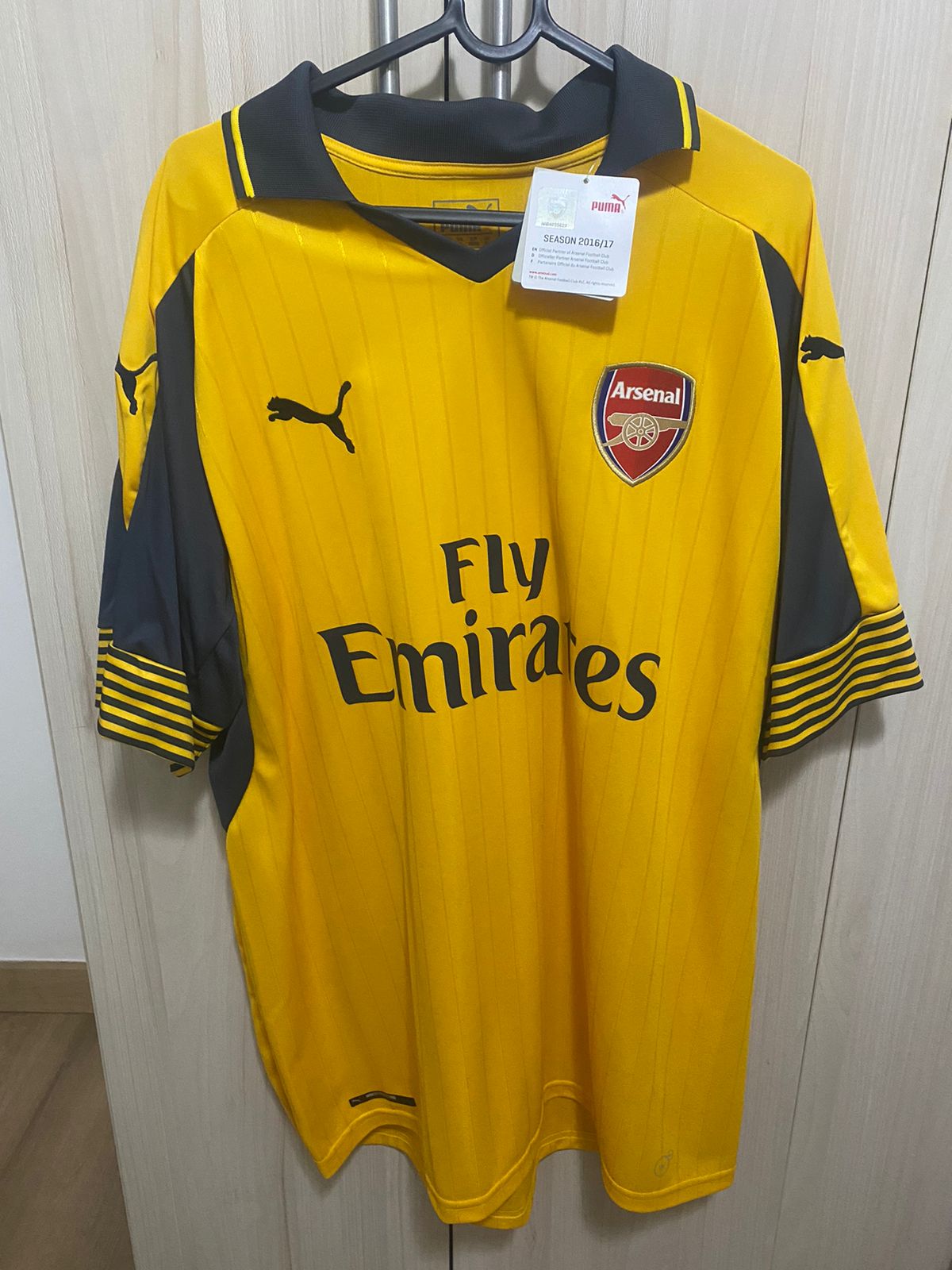 Arsenal Away Shirt GG Ozil
