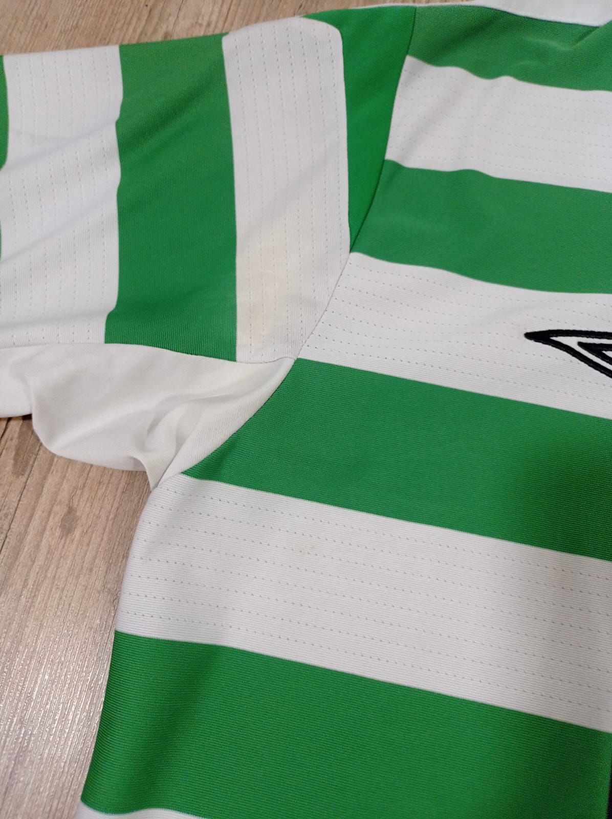 Camisa Celtic 2004-2005 Umbro Usada