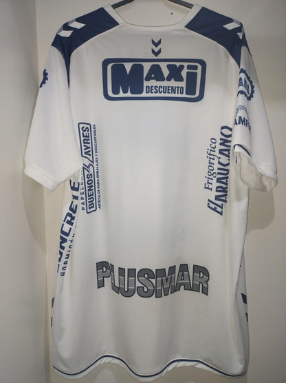 Quilmes T-Shirt 2GG (60 x 77 cm) - Fitted - New with Tag - Hummel