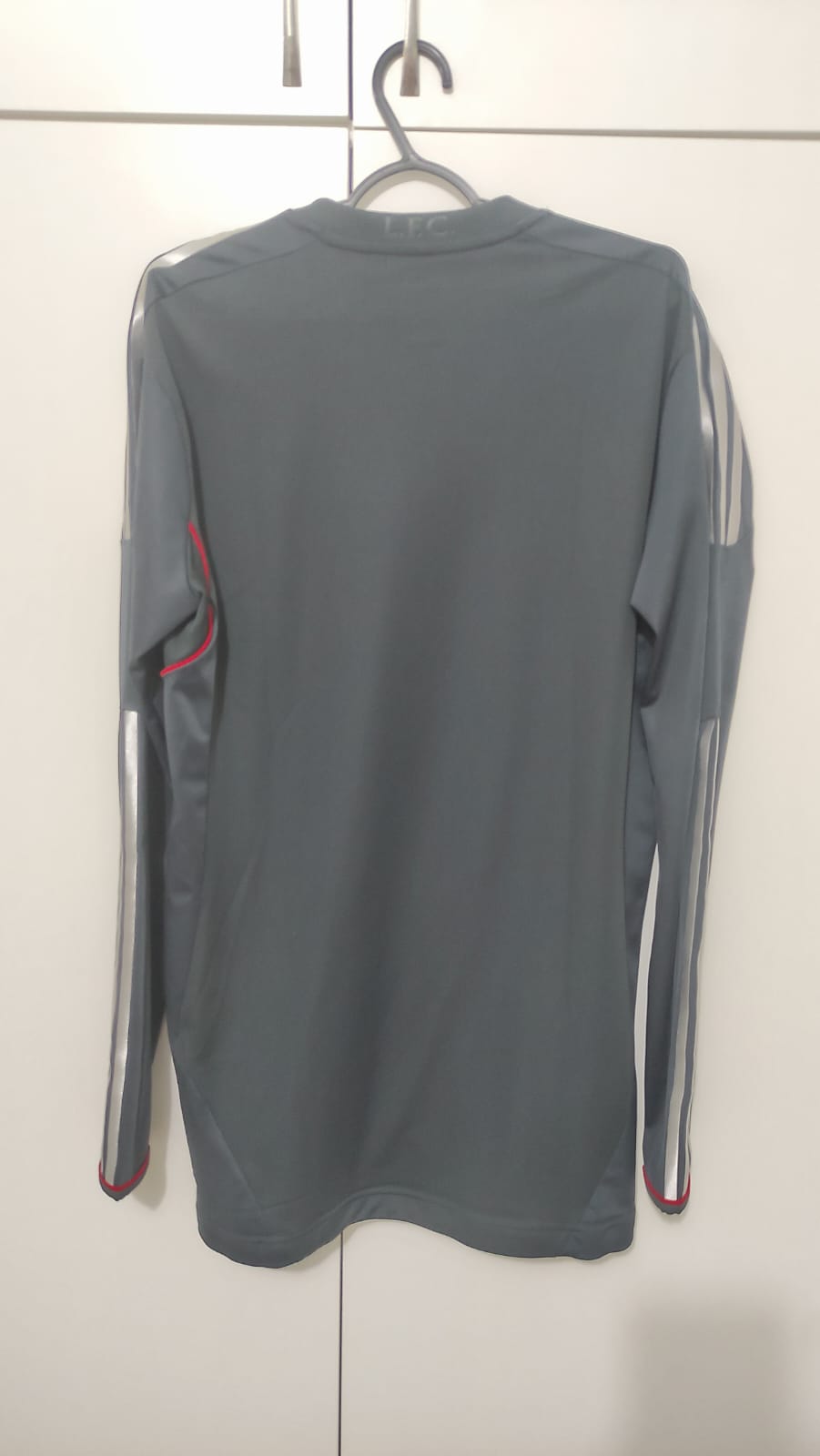 Adidas TECHFIT Liverpool FC 2011/2012 Home Shirt - Size 12 (equivalent to M)