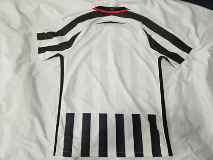 Eintracht Frankfurt Home Shirt 2016/2017 - Original