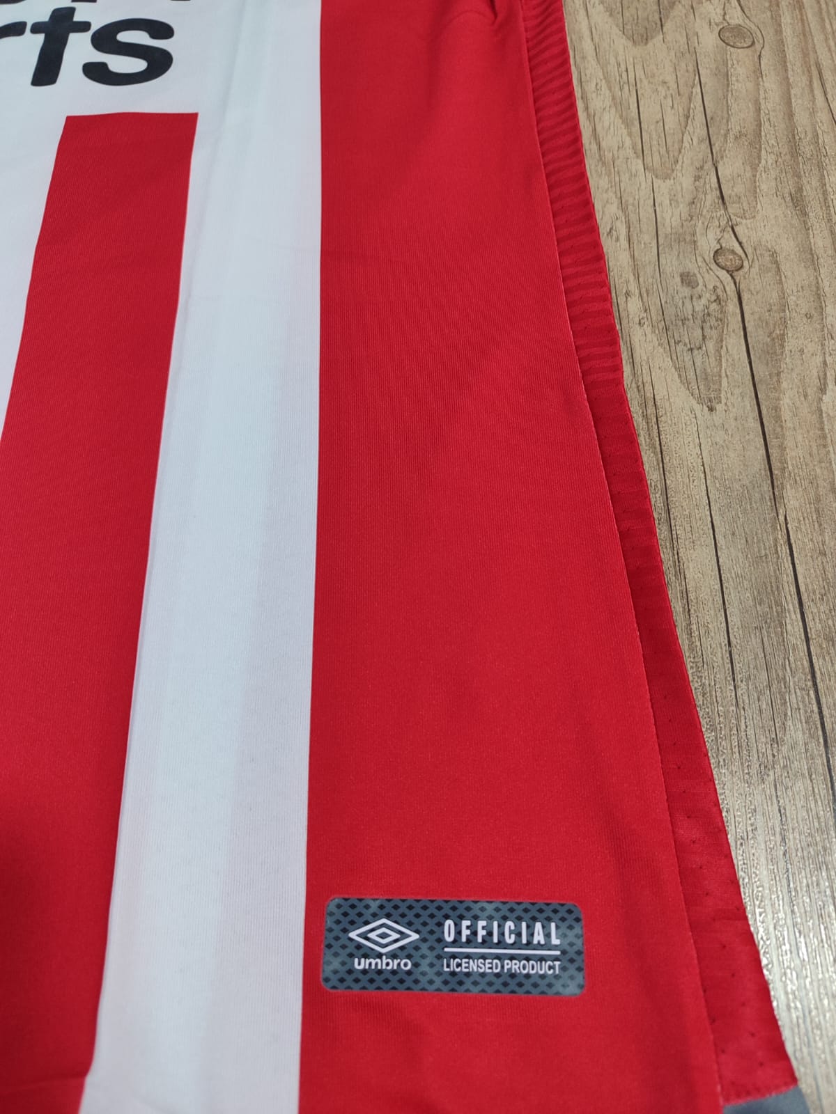 Estudiantes de La Plata 2017/2018 Umbro Original Shirt