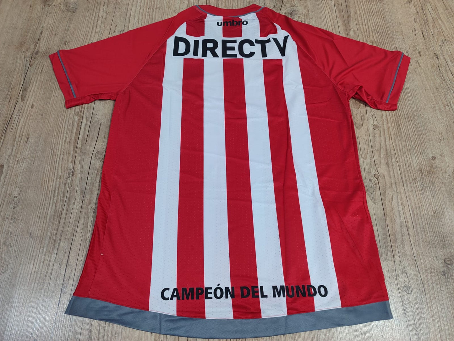 Estudiantes de La Plata 2017/2018 Umbro Original Shirt