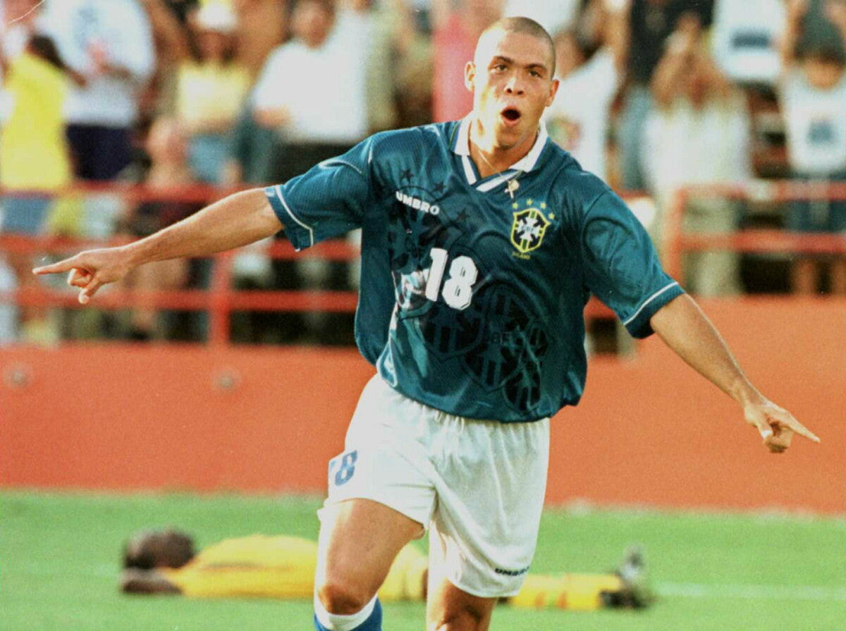 Camisa Brasil Umbro 1996 – Modelo Olimpíadas Personalizada Ronaldinho #20