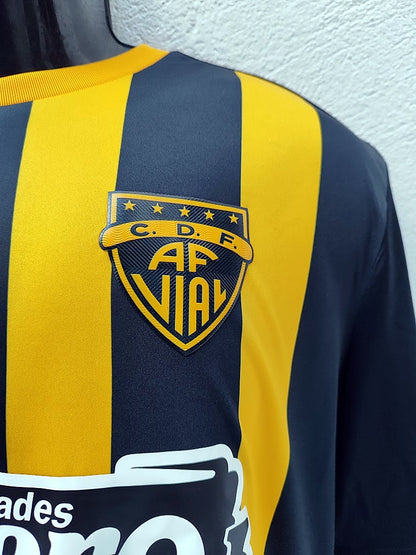 Escudo C.D.F. Arturo Fernández Vial