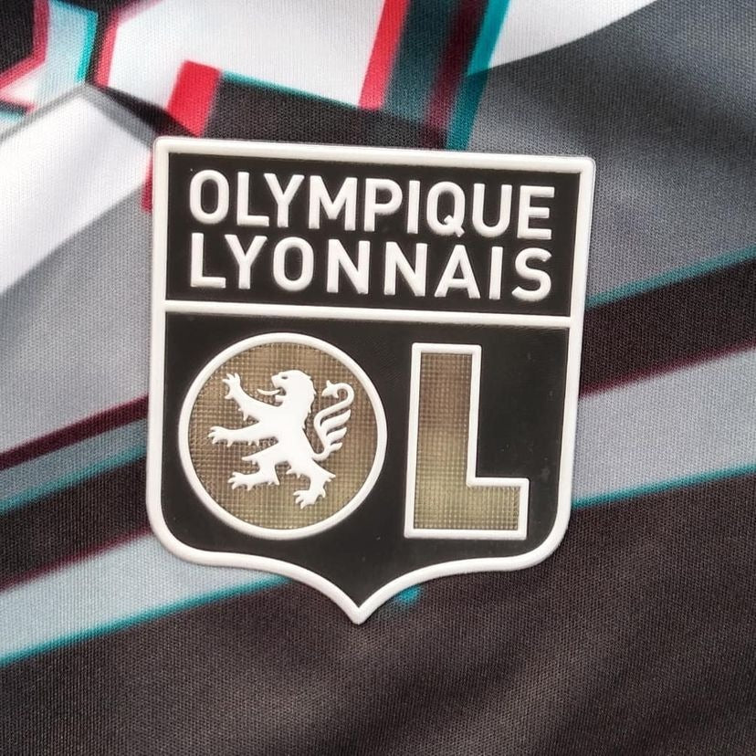 Camisa Olympique Lyonnais Third 2012/13 - escudo