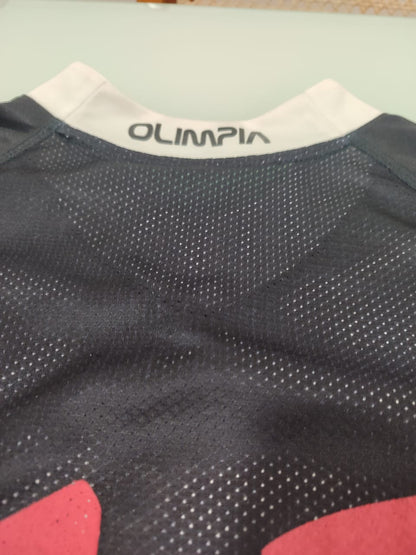 Camisa Olimpia Away 2011/12 – inscrição Olimpia na nuca