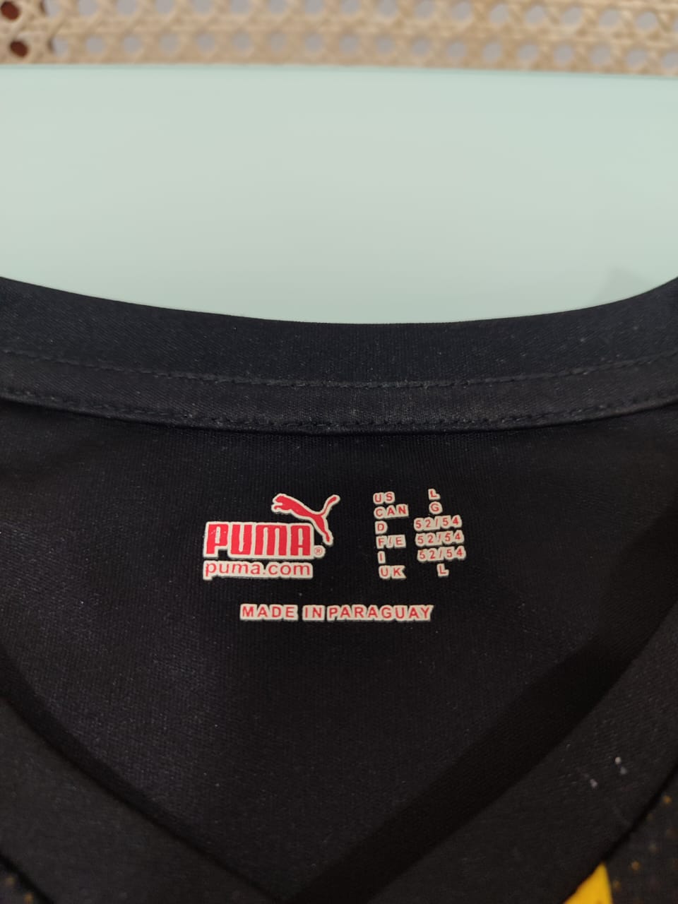 Camisa Peñarol Home 2009 – etiqueta da gola, feita no Paraguai