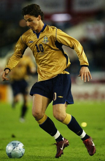 Beautiful Sweden Shirt - 2004 - Special Centenary Edition - Long Sleeves