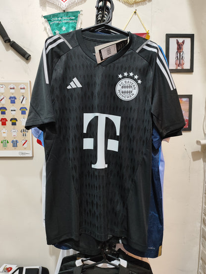 Camisa Bayern München Goleiro 2023-24 adidas - Neuer #1