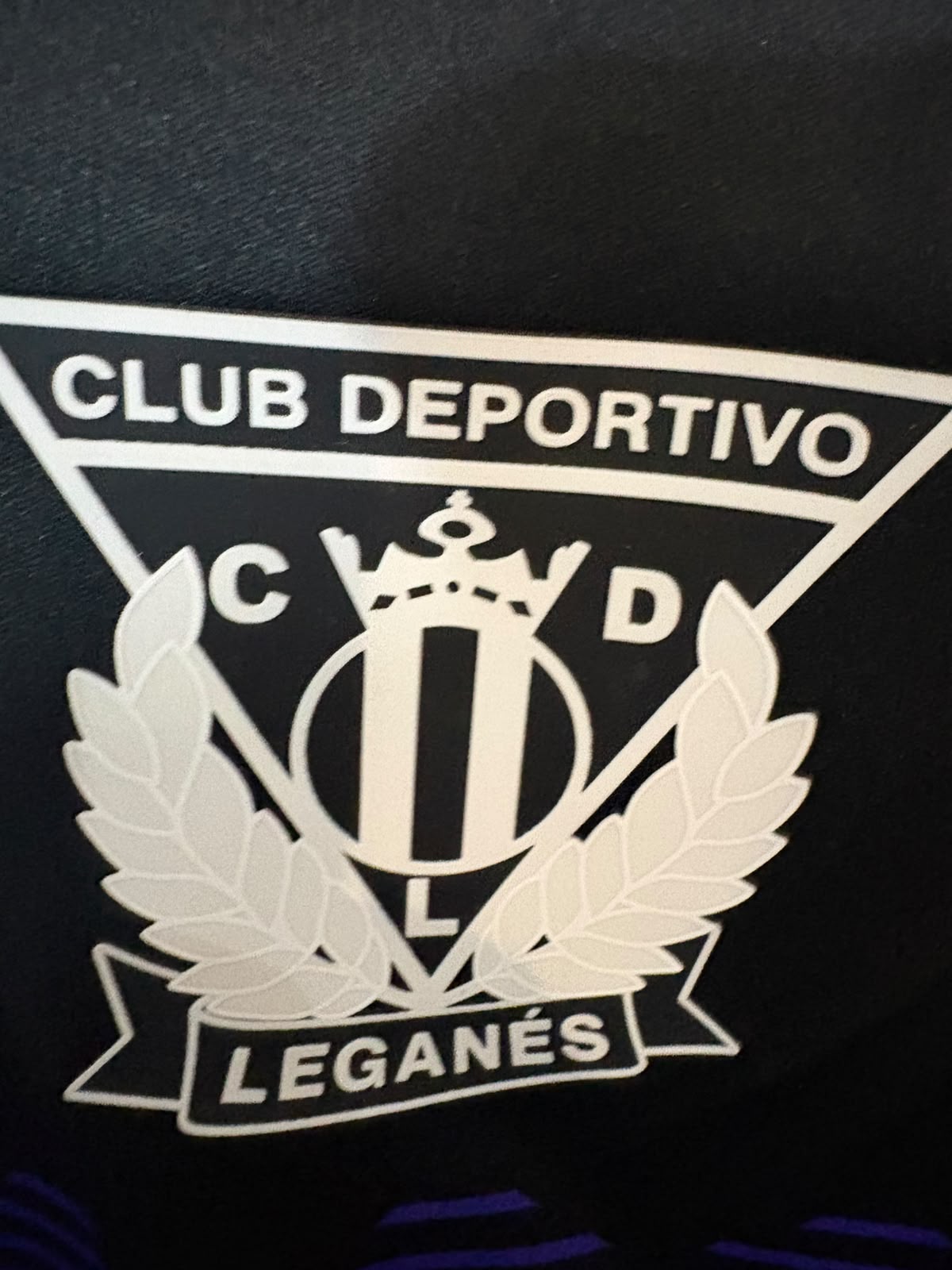 Camisa CD Leganés Preta e Roxa - El Zhar 10 - Joma - De Jogo