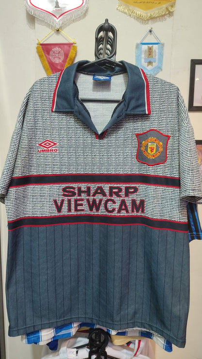 Camisa Manchester United Away 1995 1996 Umbro Sharp Vintage