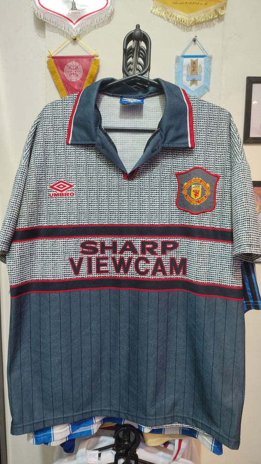 Camisa Manchester United Away 1995 1996 Umbro Sharp Vintage
