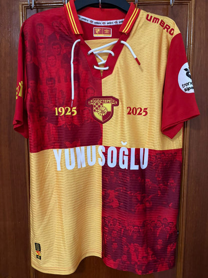 Camisa Göztepe SK Centenário 1925-2025 - D.D. Fofana 99 - Umbro - De Jogo