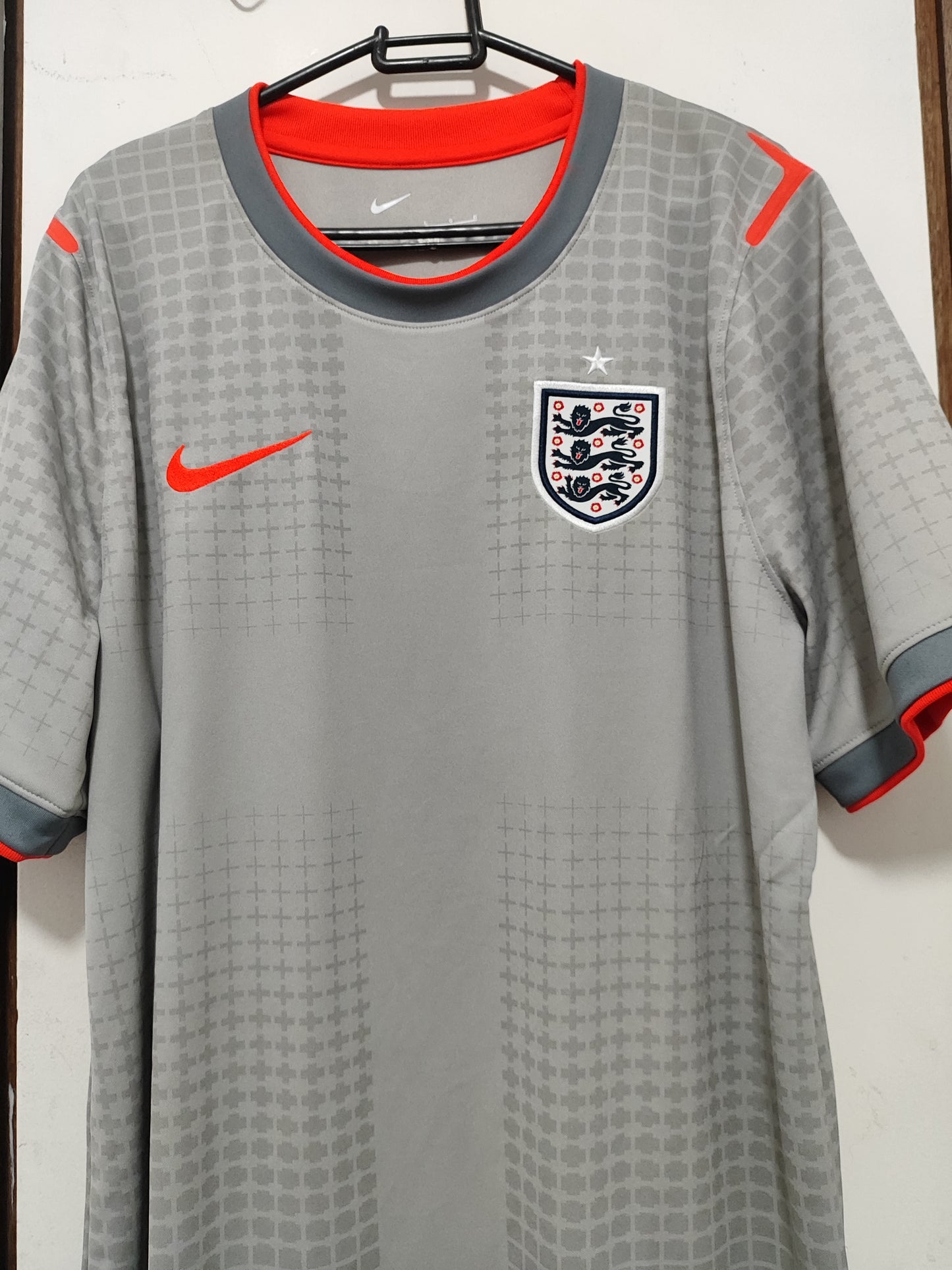 England x Palace x Nike — Dri-FIT Academy Pro Football Top 2026 Grey