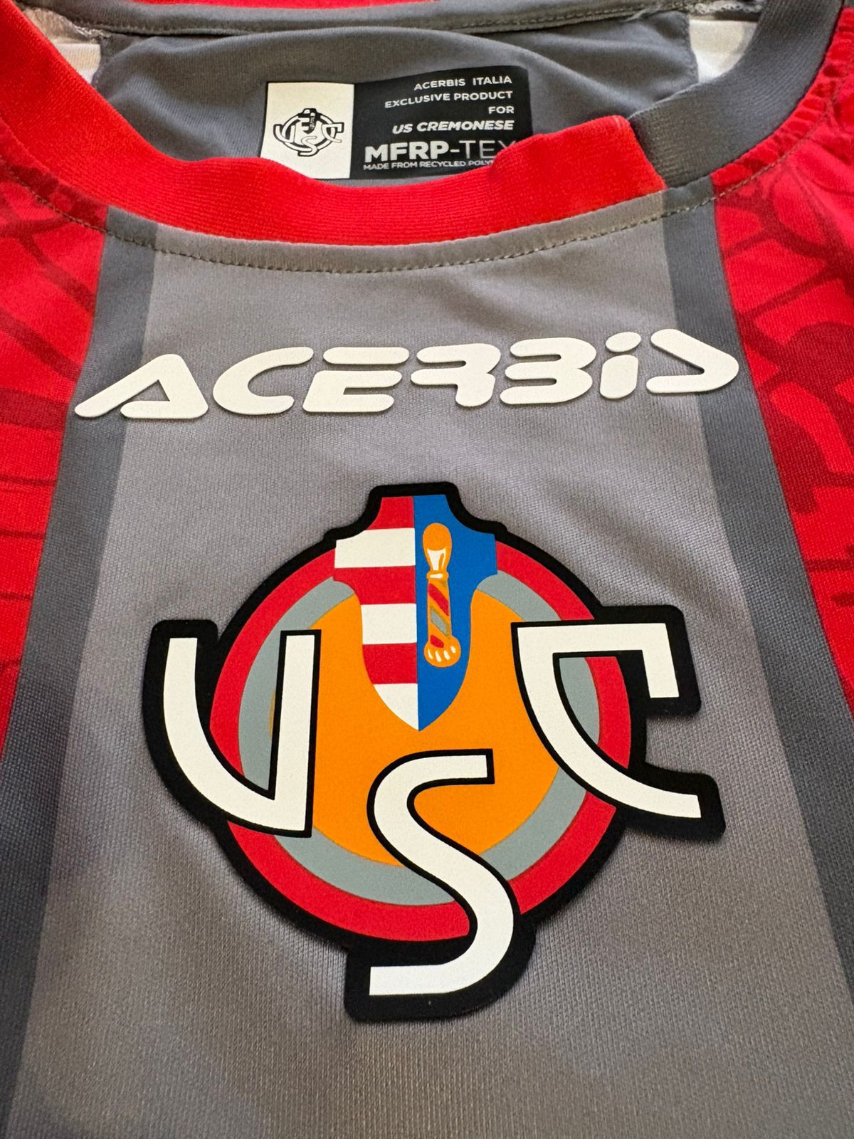 Camisa US Cremonese Cinza e Vermelha - Grassi 33 - Acerbis - De Jogo