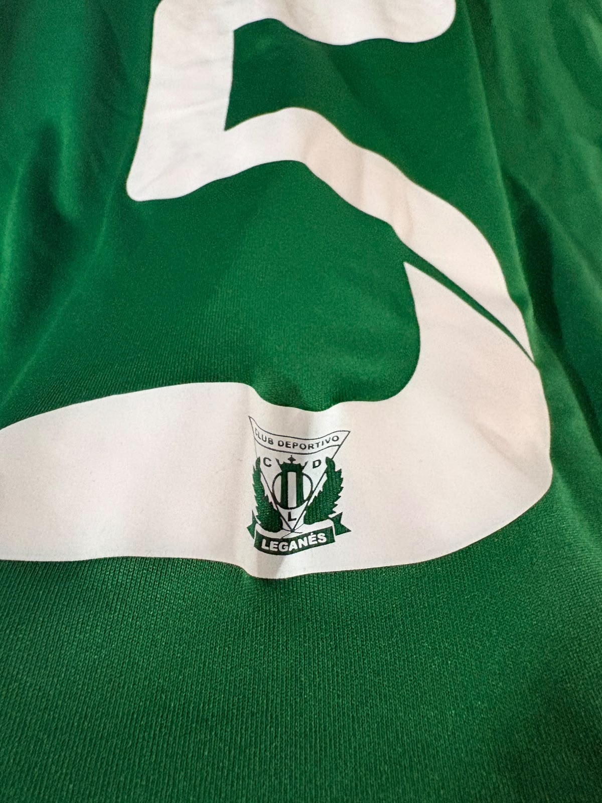 Camisa CD Leganés Verde e Branca - Mantovani 5 - Joma - De Jogo