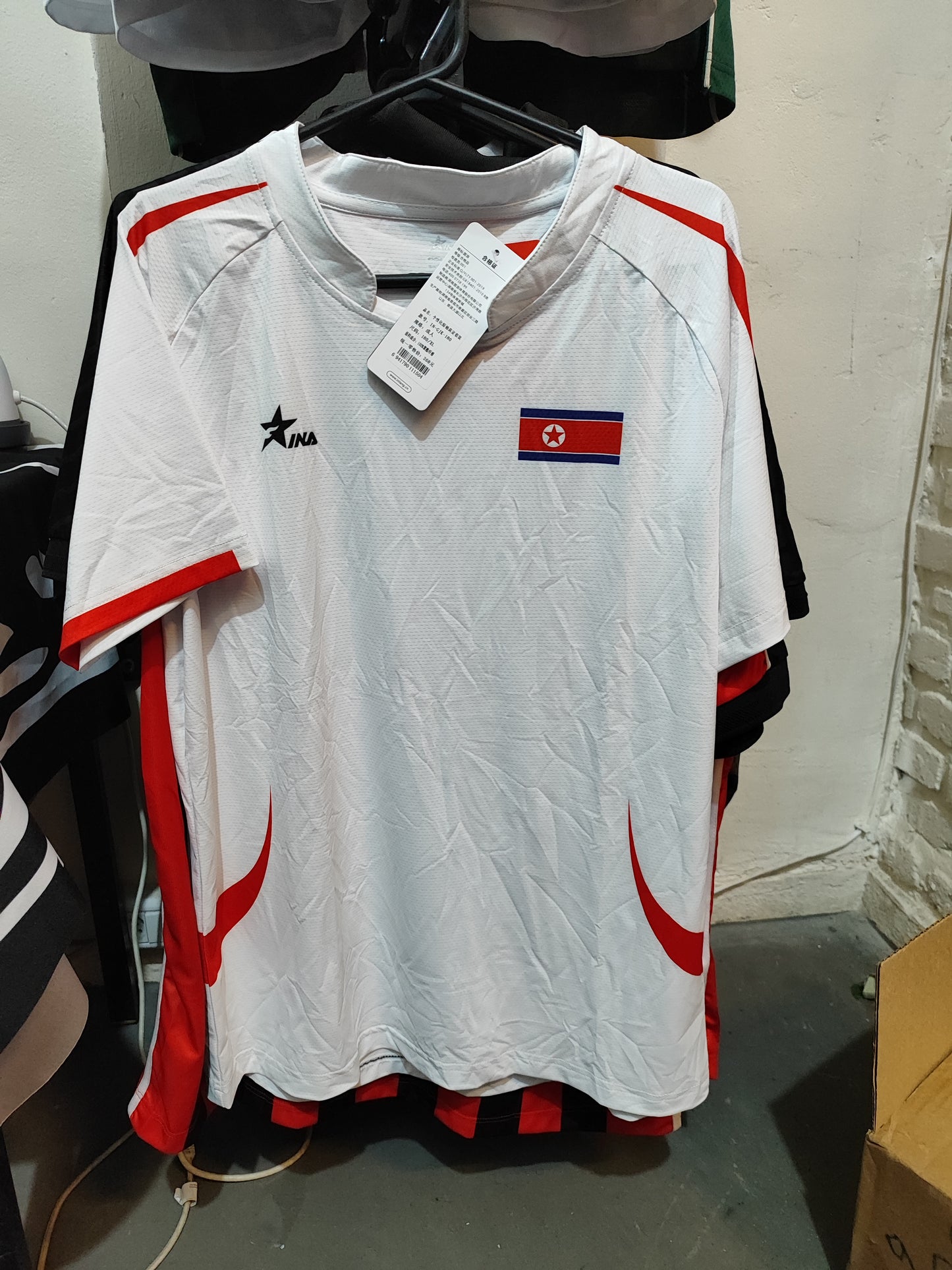 Camisa Coreia do Norte Branca - INA Original