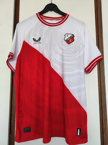 Camisa FC Utrecht Home 2023-24 Castore - Modelo Jogador
