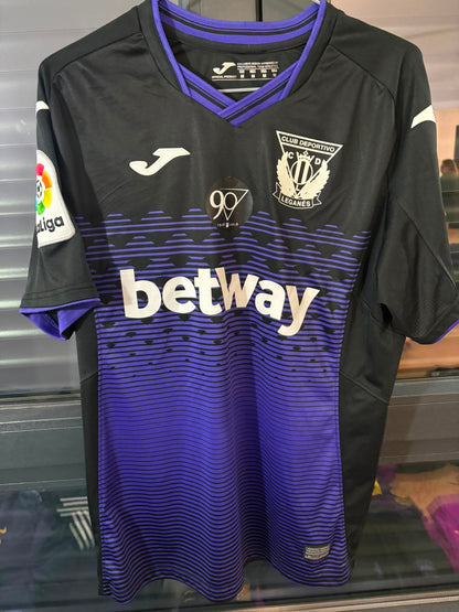 Camisa CD Leganés Preta e Roxa - El Zhar 10 - Joma - De Jogo